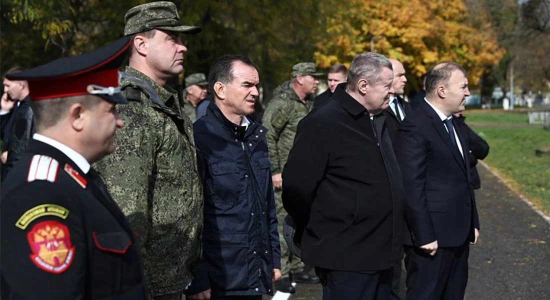 Владимир Устинов и Вениамин Кондратьев посмотрели условия подготовки мобилизованных жителей Кубани
