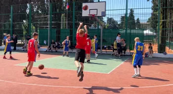 1 июня стартует Всекубанский турнир по уличному баскетболу среди детских дворовых команд на Кубок губернатора Краснодарского края.
